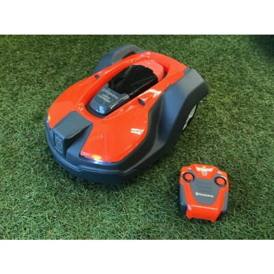 Іграшковий робот-газонокосарка Husqvarna Automower (5978096-01)