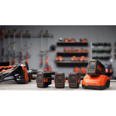 Зарядное устройство Husqvarna 40-USB150X (9707225-01) Зарядное устройство Husqvarna 40-USB150X (9707225-01)