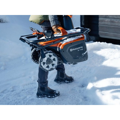 Снегоуборщик аккумуляторный Husqvarna ST 143i (9707890-01) Снегоуборщик аккумуляторный Husqvarna ST 143i (9707890-01)