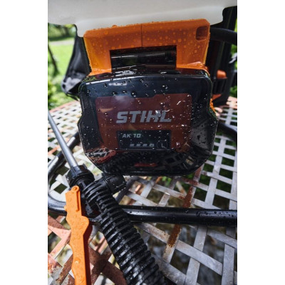 Акумуляторний обприскувач Stihl SGA 60 (SA10-0117-004)