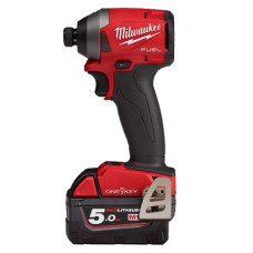 Винтоверт аккумуляторный Milwaukee M18 ONEID2-502X